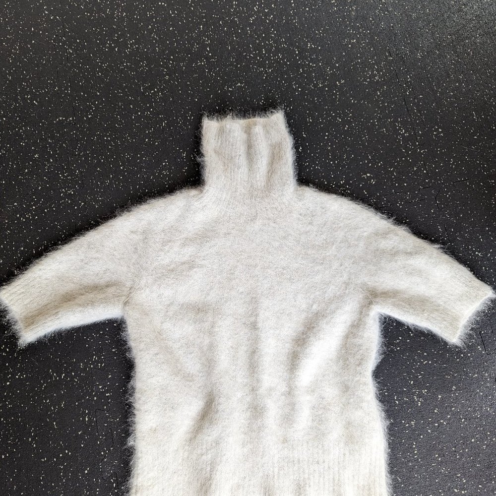 Angora & Rabbit Short sleeve turtleneck. Women's top